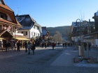 Blick durch die Hauptstrasse von Titisee-Neustadt [30. Dezember 2016]