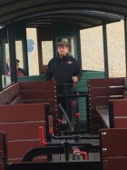 Das kalte Wetter lässt den Kondukteur frieren [9. Oktober 2016]