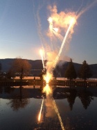 Beim Baumschulsee steigt Feuerwerk in den Himmel [9. Dezember 2016]