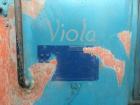 Die rechte Führerstandswand der Viola verliert ebenfalls seine hellblaue Farbe [21. Januar 2017]