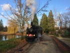 Der Nordpol-Express wartet im Bahnhof Baumschulsee auf die erste Rundfahrt [30. November 2019]