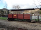 Der aufgefrischte C 175 steht im Bahnhof Baumschulsee [2015]