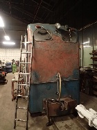 Damit die Rückwand komplett abgeschliffen werden kann, wurden die hinteren Lampen wieder entfernt [28. Januar 2017]